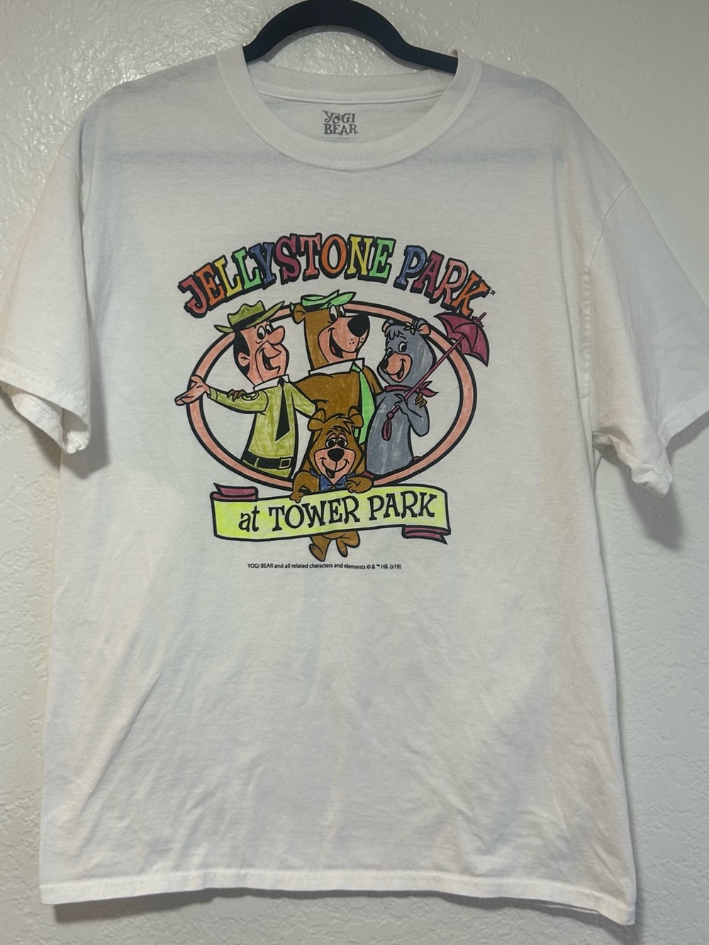 Yogi Bear Jellystone Park Graphic Tee - White